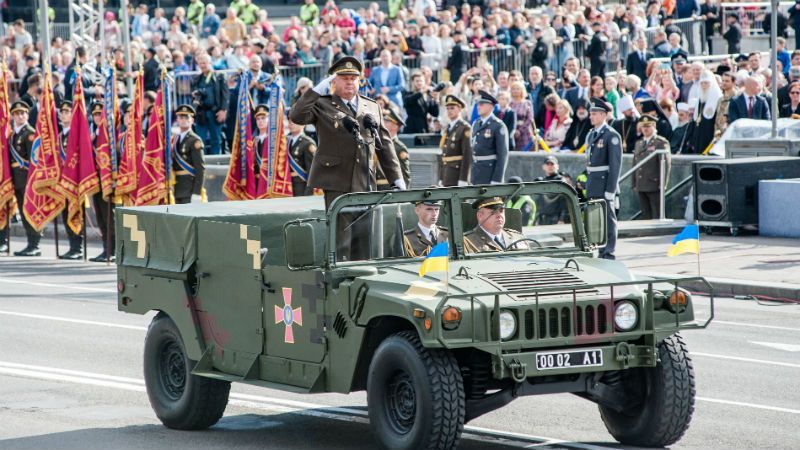 Хода НАТО і спецоперація "Майдан": у Росії здивували заявою щодо військового параду у Києві