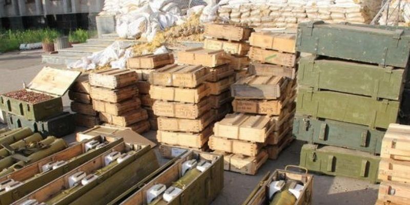 У бойовиків вибухнув склад боєприпасів, – розвідка У бойовиків вибухнув склад боєприпасів, – розвідка