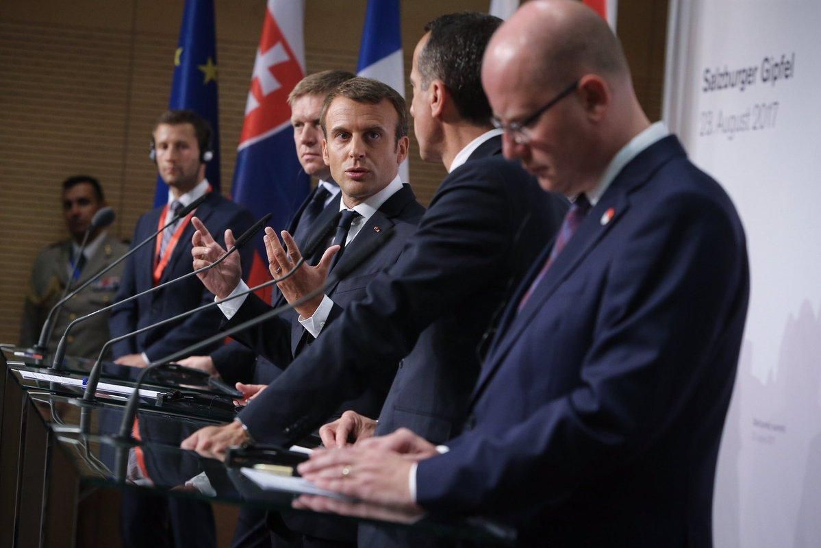 Макрон намекает, что Польше сейчас не место в Евросоюзе Макрон намекает, что Польше сейчас не место в Евросоюзе