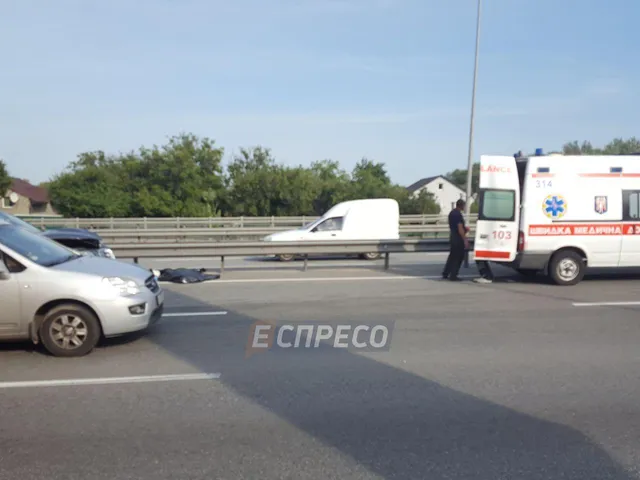 Аварія сталась на ділянці дороги Столичного шосе та проспекту Науки 