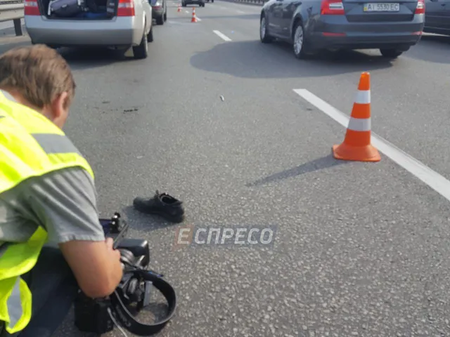 В результаті ДТП чоловіка відкинуло на 15 метрів