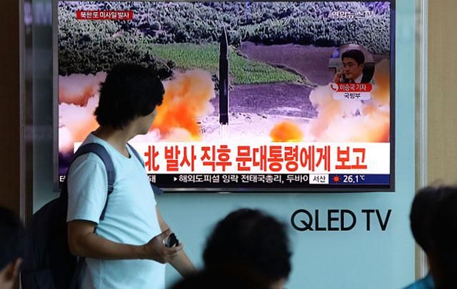 КНДР запустила три баллистические ракеты КНДР запустила три баллистические ракеты