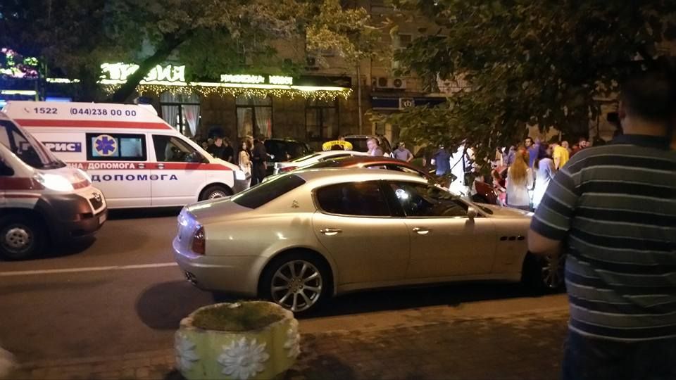 Допомогу збитому сином Шуфрича пішоходу надав син головного рабина Допомогу збитому сином Шуфрича пішоходу надав син головного рабина