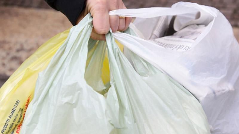 В африканській країні заборонили поліетиленові пакети: порушників саджатимуть за ґрати В африканській країні заборонили поліетиленові пакети: порушників саджатимуть за ґрати