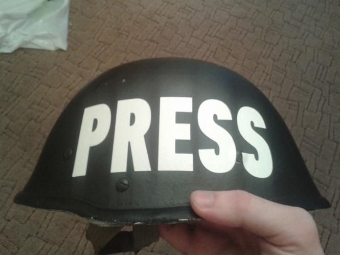 В Испании возмущены депортацией своих журналистов из Украины В Испании возмущены депортацией своих журналистов из Украины