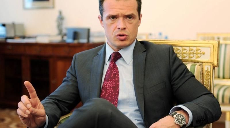 Глава "Укравтодору" за липень заробив майже мільйон гривень: дані з декларації Глава "Укравтодору" за липень заробив майже мільйон гривень: дані з декларації