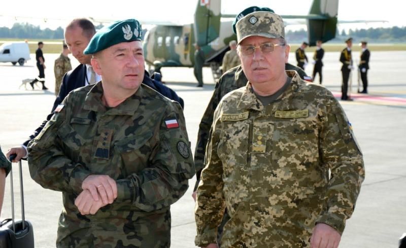 В Украину прибыл начальник Генерального штаба Польши