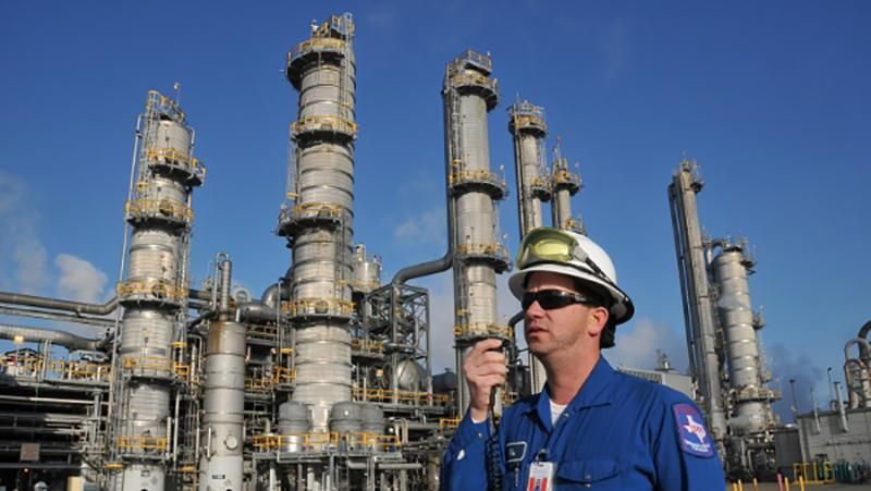 У Техасі внаслідок негоди може вибухнути хімзавод У Техасі внаслідок негоди може вибухнути хімзавод