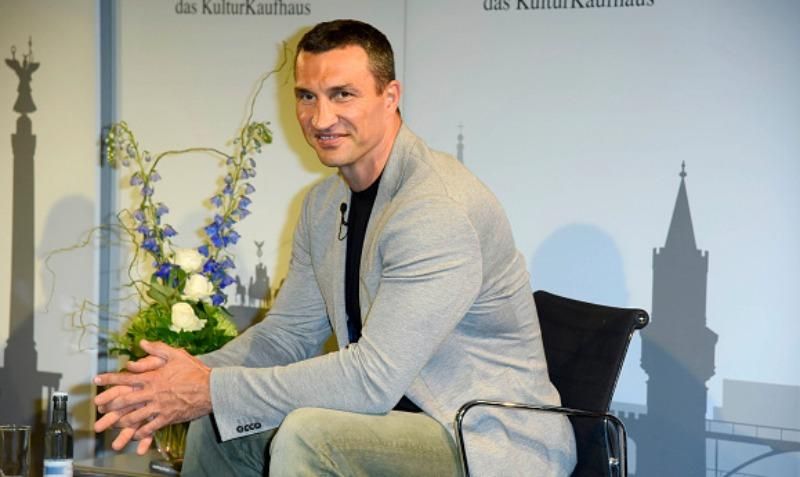 Я на початку нової кар'єри, – Кличко-молодший презентував власну книгу Я на початку нової кар'єри, – Кличко-молодший презентував власну книгу