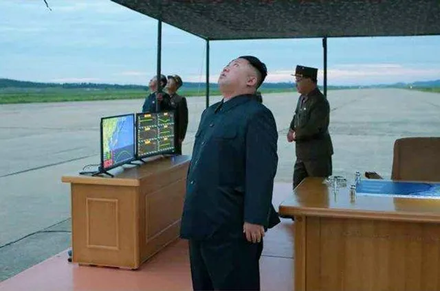 Фото запуску балістичної ракети КНДР Фото запуску балістичної ракети КНДР