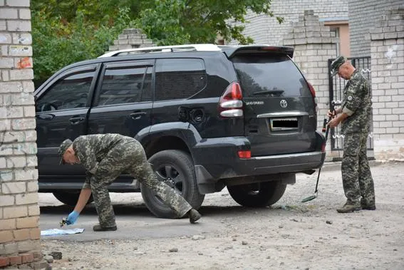 Поліція розслідує інцидент із вибухівкою в авто депутата міськради Миколаєва Жвавого