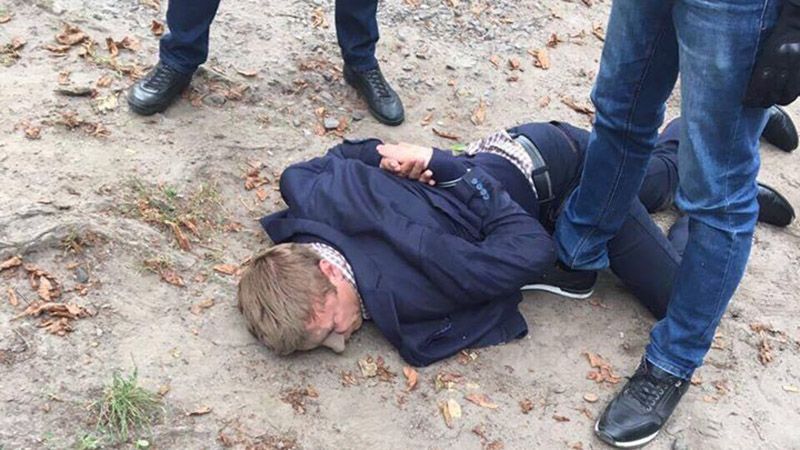 70 тисяч доларів за оренду кладовища вимагав голова земкомісії у Фастові 70 тисяч доларів за оренду кладовища вимагав голова земкомісії у Фастові