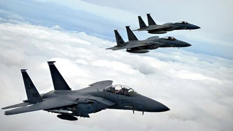 Истребители США будут патрулировать в небе во время учений "Запад-2017"