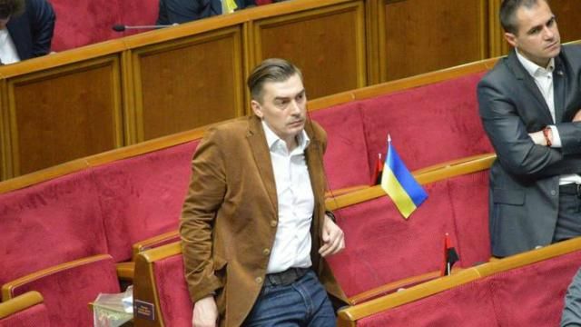 Кажуть, що помилились адресою, – Добродомов прокоментував обшуки у своїй приймальні Кажуть, що помилились адресою, – Добродомов прокоментував обшуки у своїй приймальні