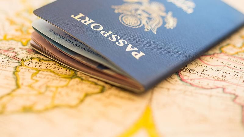 Відомий туроператор не оплатив рейси українців: туристи застрягли в аеропорту Відомий туроператор не оплатив рейси українців: туристи застрягли в аеропорту