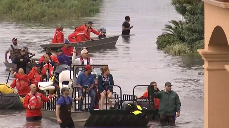 Убытки от урагана "Харви" могут достичь 125 миллиардов долларов Убытки от урагана "Харви" могут достичь 125 миллиардов долларов