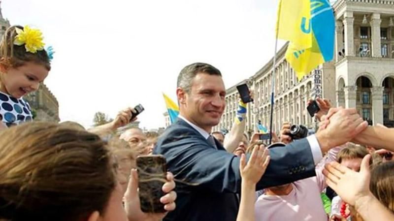 Кличко пригласил аналитика The Economist на экскурсию по Киеву