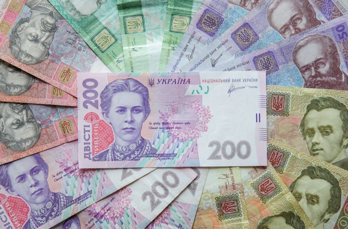 На Луганщине чиновники присвоили пенсий покойников на 600 тысяч гривен