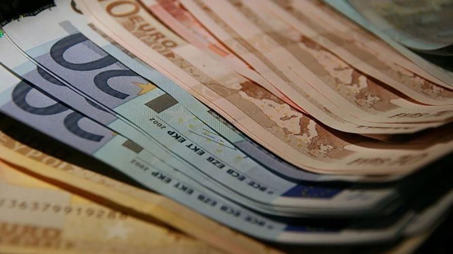 Готівковий курс долара на 31.08.2017 та курс євро