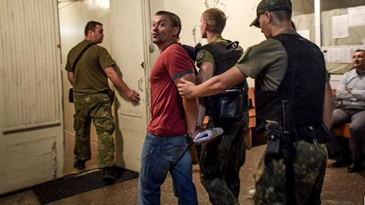 Стала відома подальша доля ватажка злочинної групи "Мультика": суд обрав запобіжний захід Стала відома подальша доля ватажка злочинної групи "Мультика": суд обрав запобіжний захід