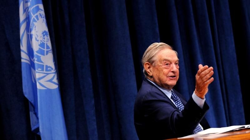 Более 60 тысяч американцев призывают признать известного американского миллиардера террористом Более 60 тысяч американцев призывают признать известного американского миллиардера террористом