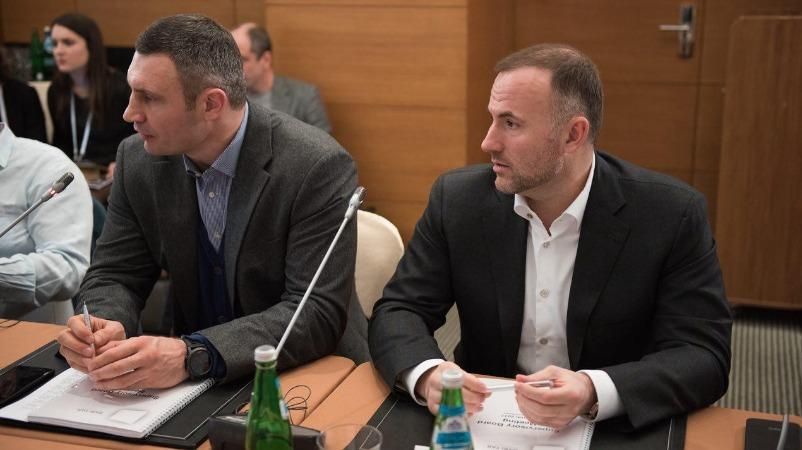 Павло Фукс в статті для The Hill: Меморіал Бабиного Яру – це точка об'єднання України і всього світового співтовариства Павло Фукс в статті для The Hill: Меморіал Бабиного Яру – це точка об'єднання України і всього світового співтовариства