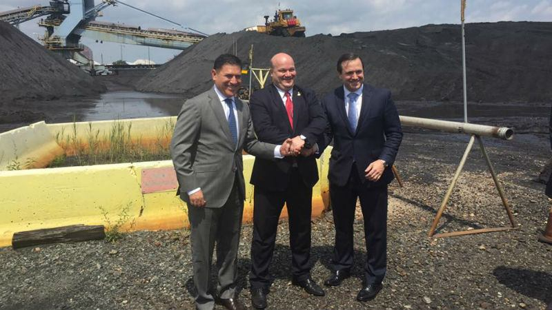 Чалый рассказал, когда в Украину прибудет первая партия американского угля