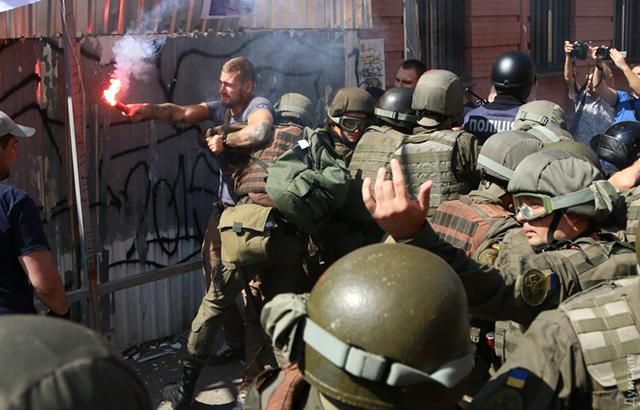 Поліція відкрила справу через сутички в Одесі