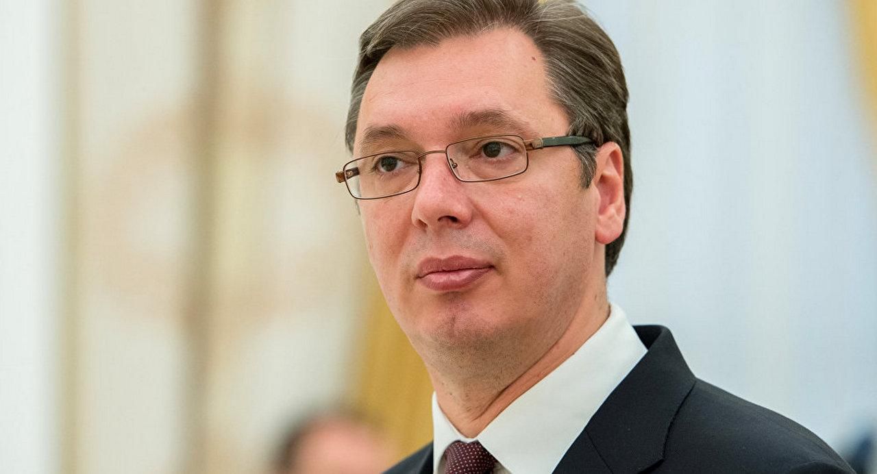 Кортеж президента Сербії протаранило Bentley Кортеж президента Сербії протаранило Bentley