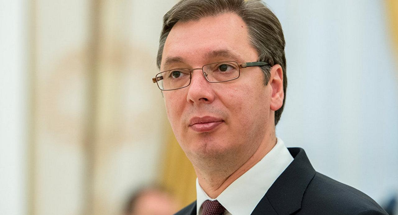 В кортеж президента Сербии врезался Bentley