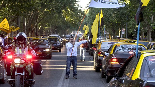 У Чилі відбувся масштабний протест проти Uber, є загиблий