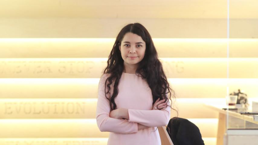 Стрибок дохлого собаки, – журналістка звела нанівець всі економічні здобутки Гройсмана Стрибок дохлого собаки, – журналістка звела нанівець всі економічні здобутки Гройсмана