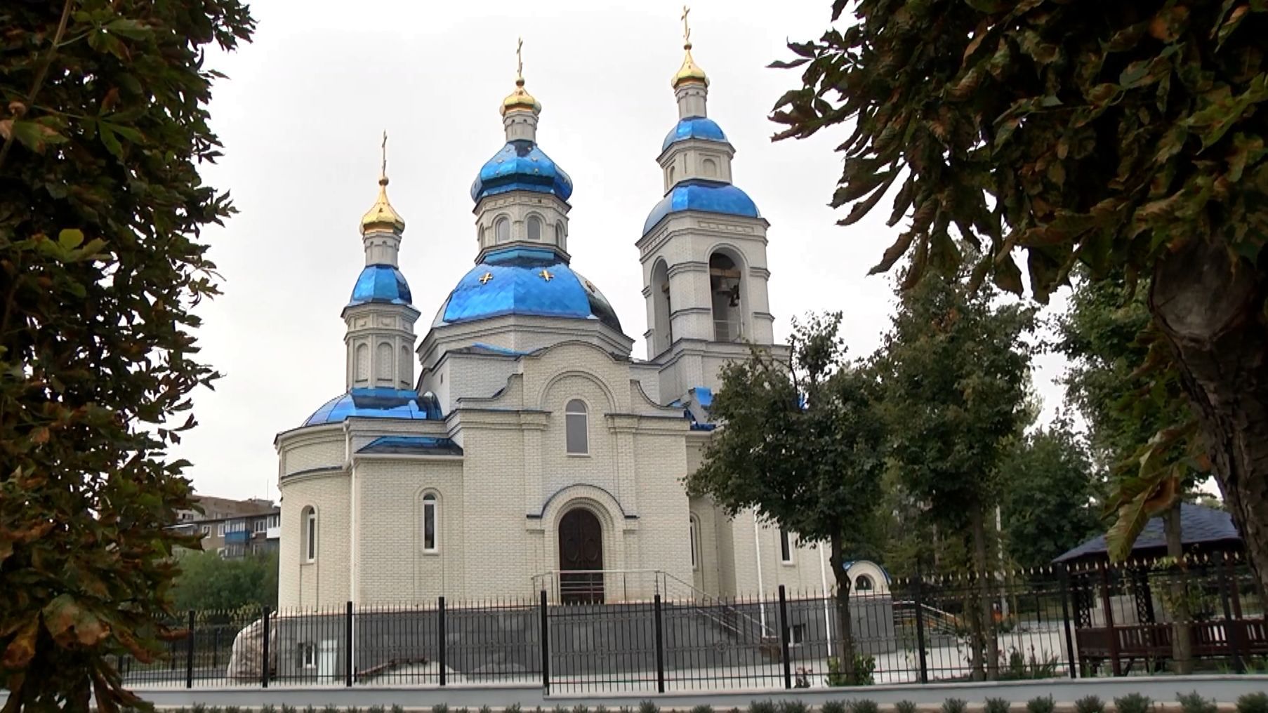 Посягаються на святе: як Московський патріархат перетягує на свій бік українську церкву