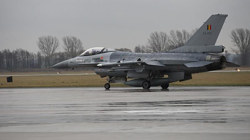Бельгийские истребители поднялись на перехват российских самолетов