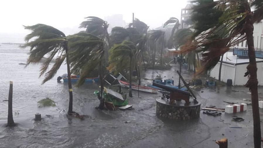 Ураган Ірма: прогноз щодо жертв стихії- Макрон