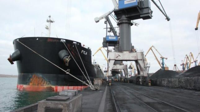 Дефіцитний антрацит привезуть до України три кораблі