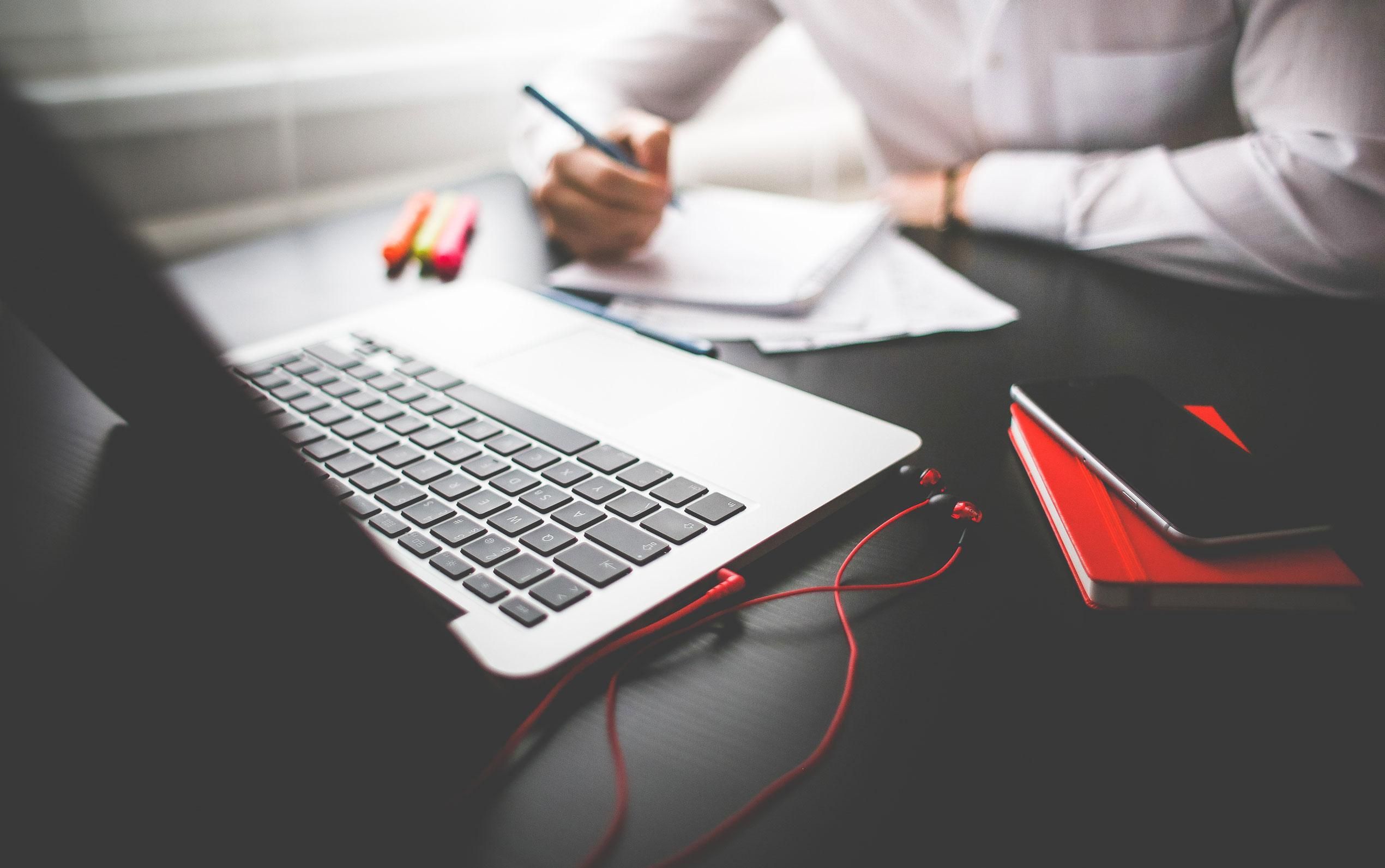 Операційна система Linux Fedora не буде працювати у анексованому Криму Операційна система Linux Fedora не буде працювати у анексованому Криму