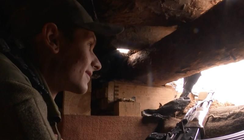 Як бійці в окопах святкують День воєнної розвідки
Як бійці в окопах святкують День воєнної розвідки