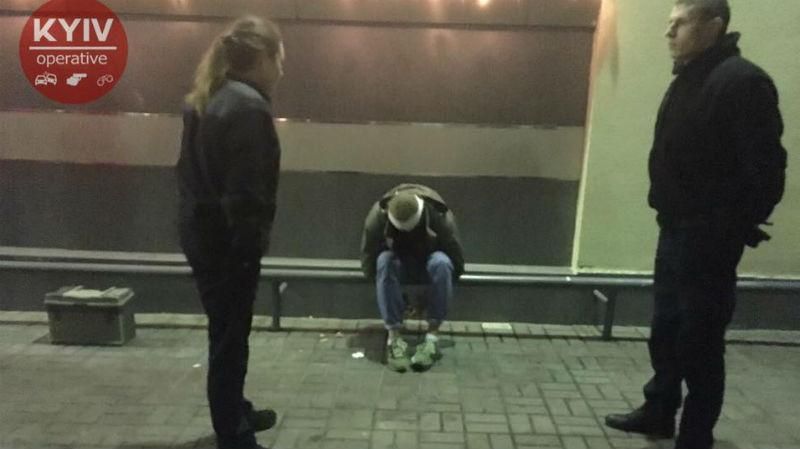 У Києві прихильники терористів побили ветерана АТО У Києві прихильники терористів побили ветерана АТО