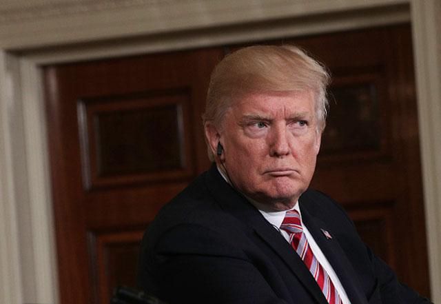 Скандальный запрет Трампа на въезд беженцев из мусульманских стран отменен судом Скандальный запрет Трампа на въезд беженцев из мусульманских стран отменен судом