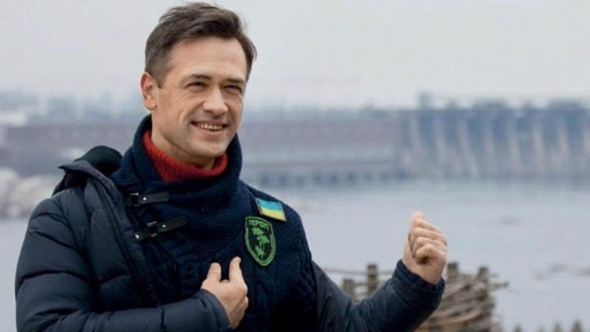 Российский актер и украинский доброволец ВСУ прокомментировал свою "смерть" в АТО Российский актер и украинский доброволец ВСУ прокомментировал свою "смерть" в АТО