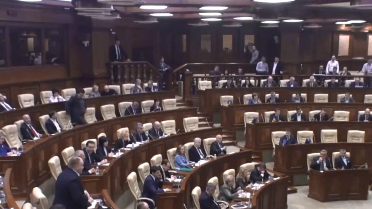 Внутри политической верхушки Молдовы разгорелся конфликт из-за военных учений в Украине Внутри политической верхушки Молдовы разгорелся конфликт из-за военных учений в Украине