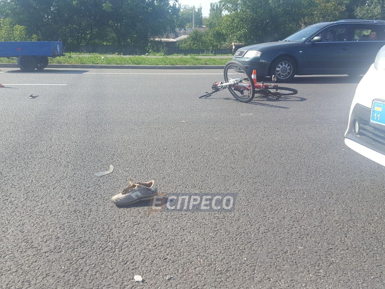 Под колесами маршрутки погиб велосипедист: опубликовали фото