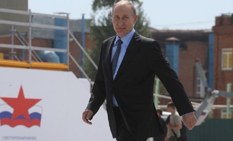 Карикатурист влучно висміяв "миротворчі" наміри Путіна Карикатурист влучно висміяв "миротворчі" наміри Путіна