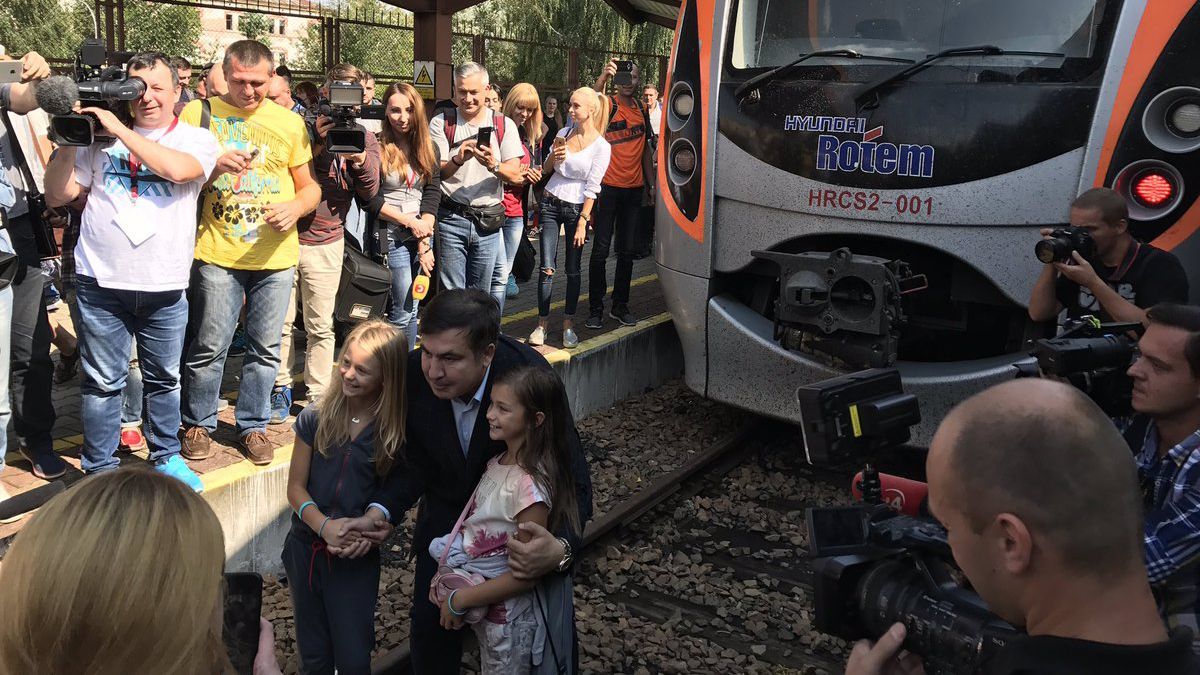 Поезд "Интерсити+" не уедет из Перемышля, пока его не покинет Саакашвили, – Фирсов