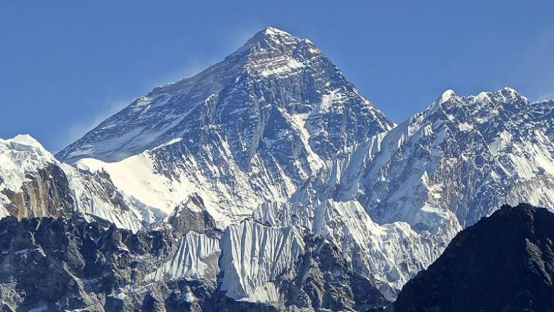 Российские дипломаты "аннексировали" Эверест, – эпический конфуз