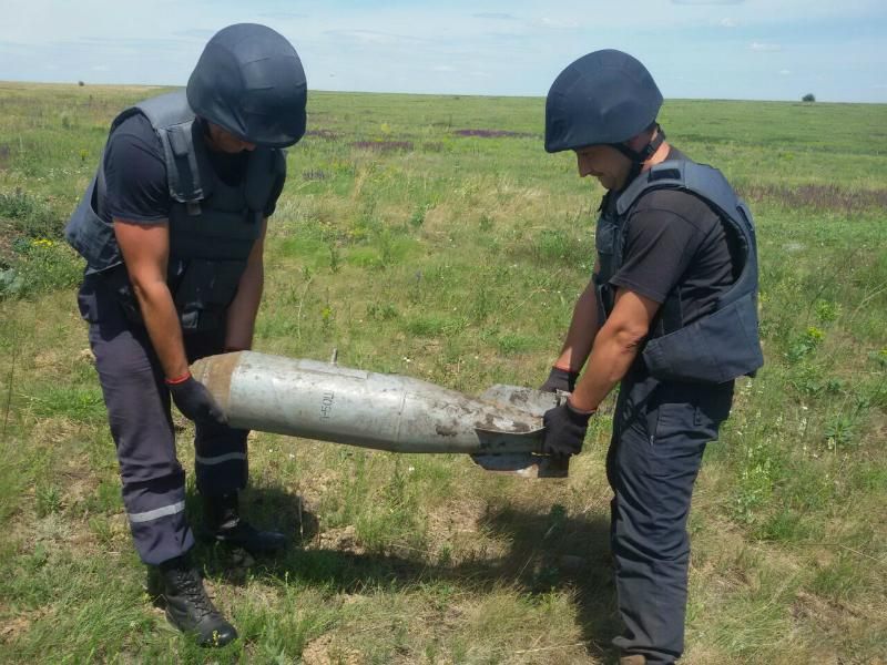Сапери виявили декілька снарядів часів Другої світової у різних районах Києва
