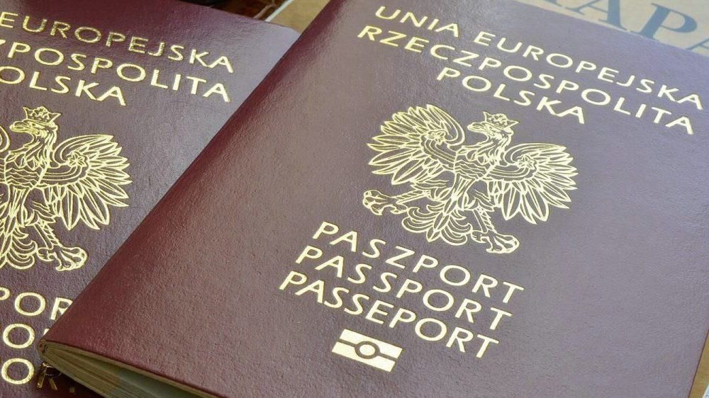 Львовский Мемориал орлят не будет изображен в польских паспортах