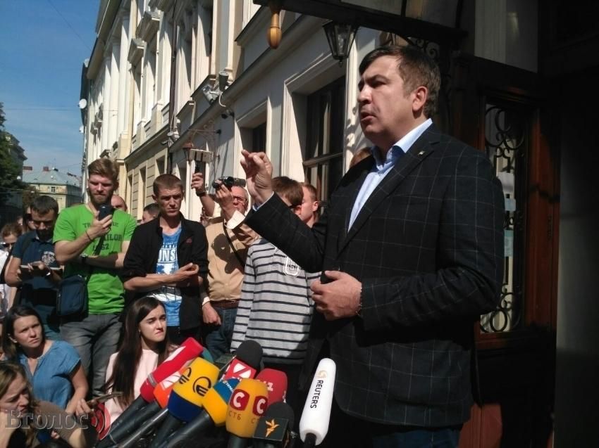 Пограничники объяснили, почему пришли в отель, где живет Саакашвили