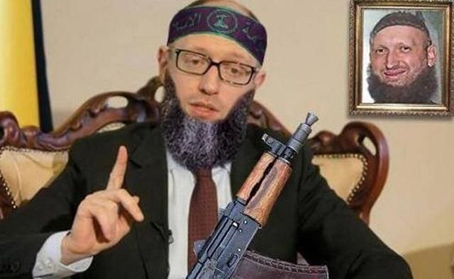 Ще одна сторінка біографії Кривавого Кролика: соцмережі кепкують з "Яценюка-бойовика" Ще одна сторінка біографії Кривавого Кролика: соцмережі кепкують з "Яценюка-бойовика"